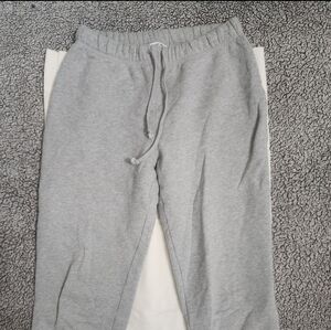 Classic gray sweatpant by Reformation - size small